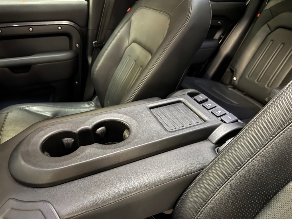 Used Land Rover Defender 2021 for sale - 76696274: Photo 35