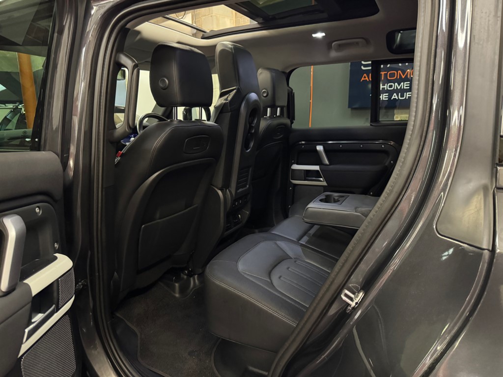 Used Land Rover Defender 2021 for sale - 76696274: Photo 38