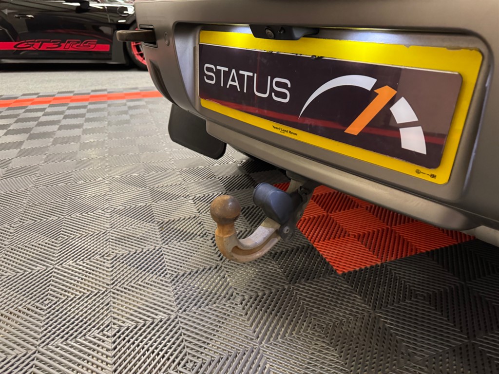 Used Land Rover Defender 2021 for sale - 76696274: Photo 44