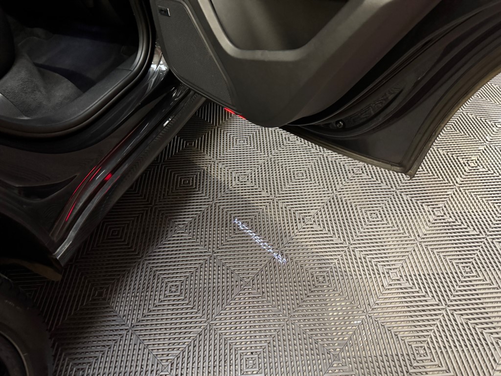 Used Porsche Macan 2024 for sale - 76696276: Photo 50