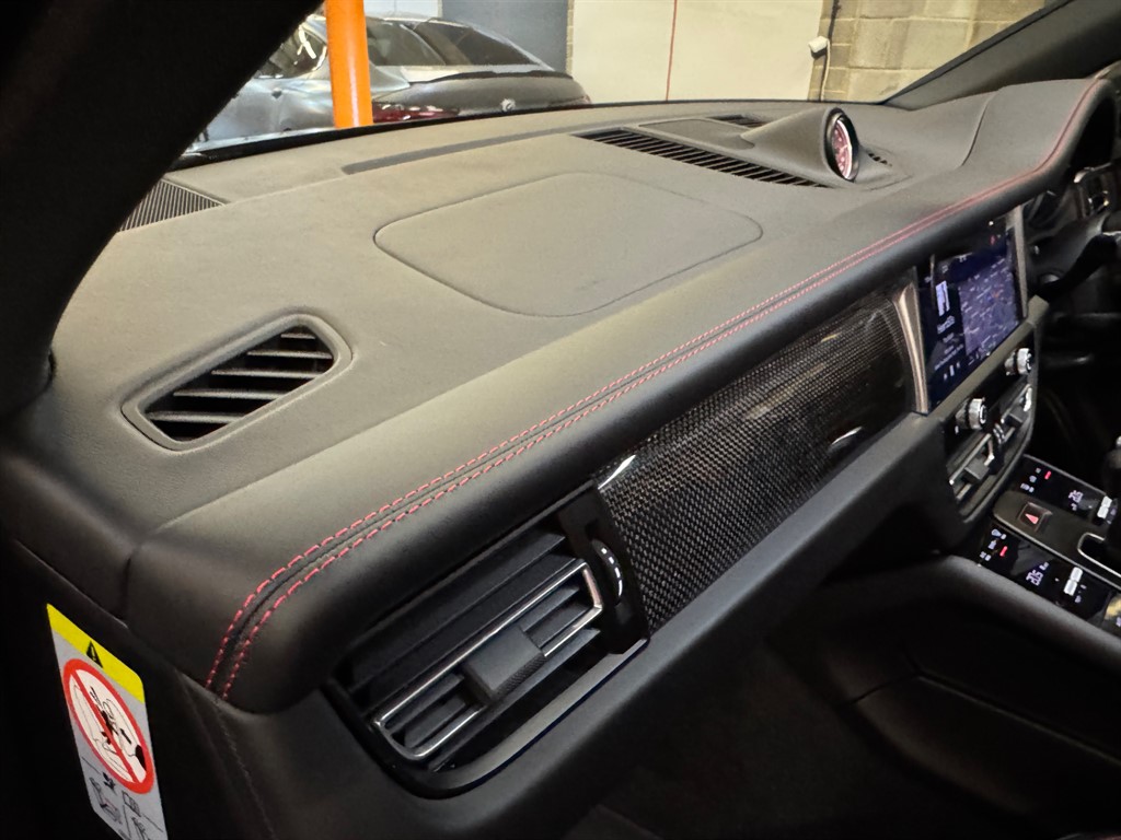 Used Porsche Macan 2024 for sale - 76696276: Photo 62