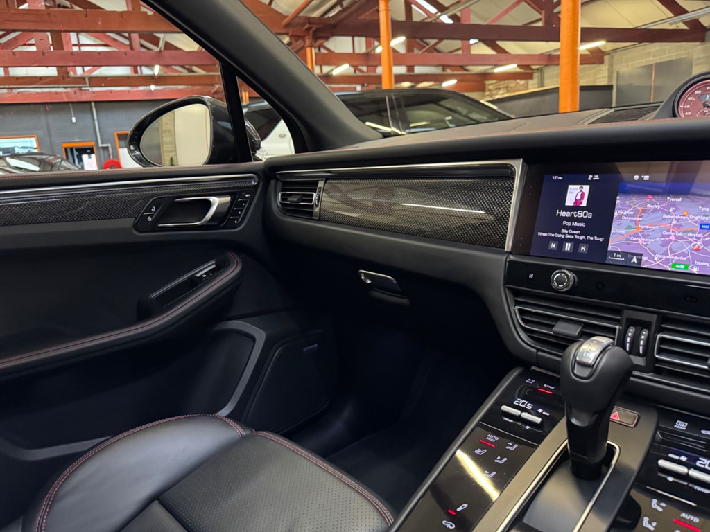 Used Porsche Macan 2024 for sale - 76696276: Photo 68