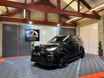 Used Land Rover Discovery 2022 for sale - 77300760: Photo