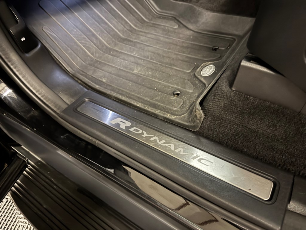 Used Land Rover Discovery 2022 for sale - 77300760: Photo 24