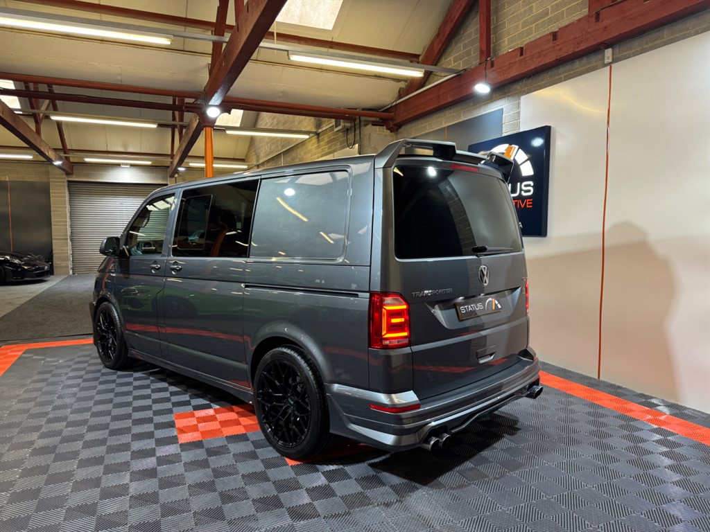 Used Volkswagen Transporter 2018 for sale - 76696273: Photo 2