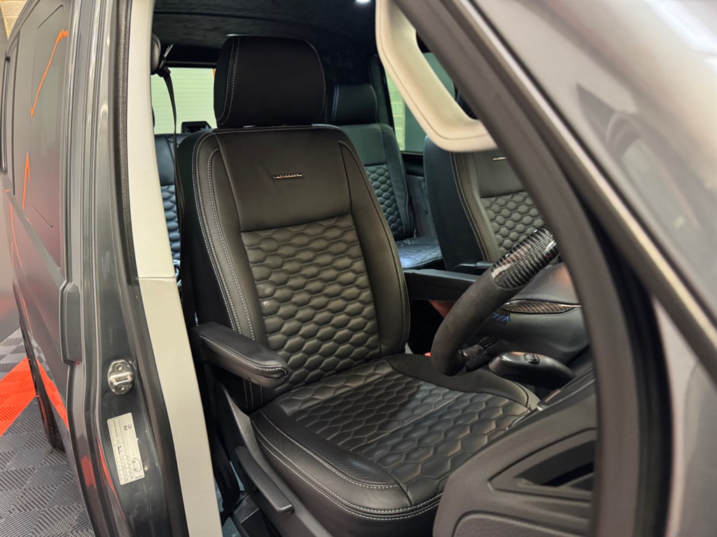 Used Volkswagen Transporter 2018 for sale - 76696273: Photo 24