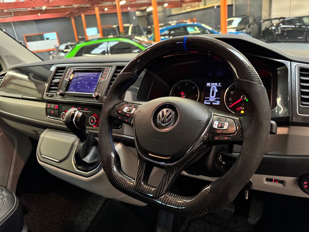 Used Volkswagen Transporter 2018 for sale - 76696273: Photo 4