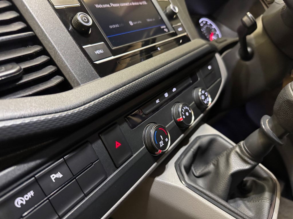 Used Volkswagen Transporter 2022 for sale - 76696266: Photo 24