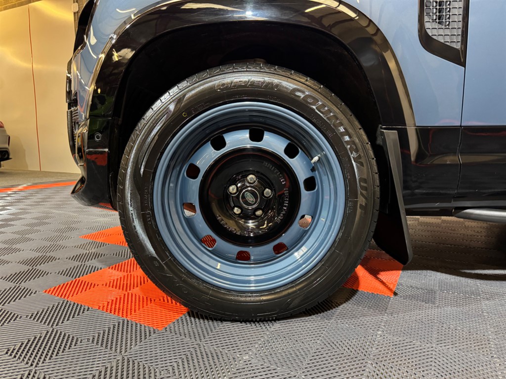 Used Land Rover Defender 2024 for sale - 76696280: Photo 18