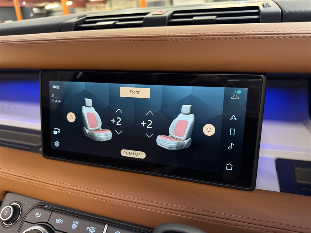 Used Land Rover Defender 2024 for sale - 76696280: Photo 33