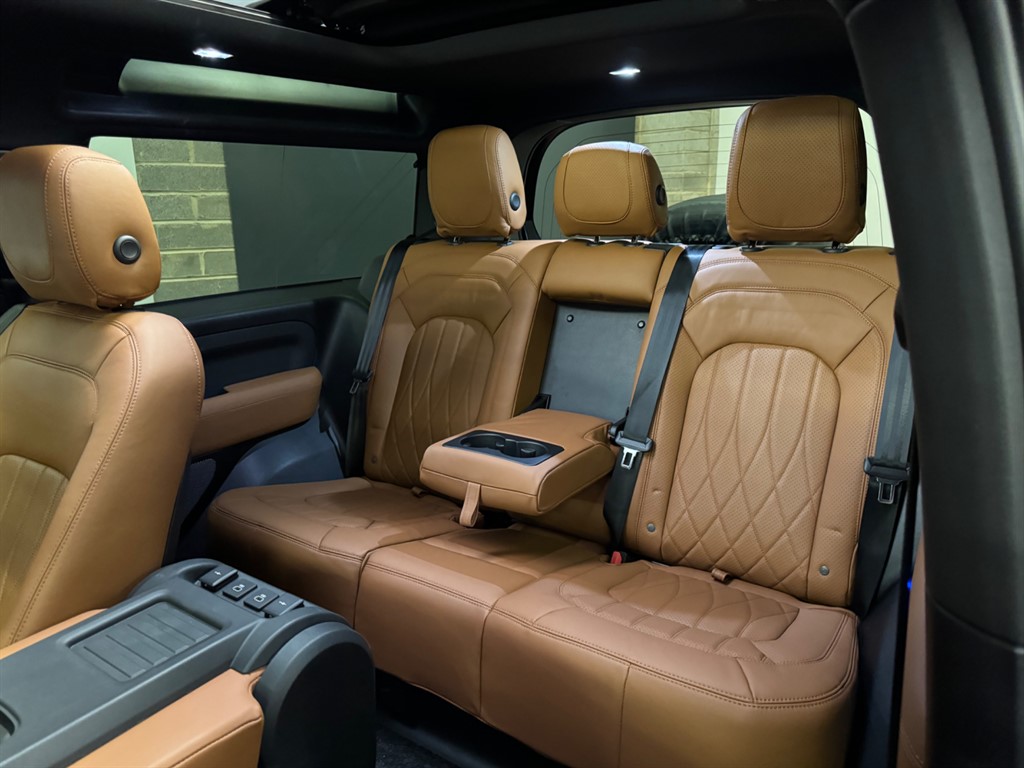 Used Land Rover Defender 2024 for sale - 76696280: Photo 6