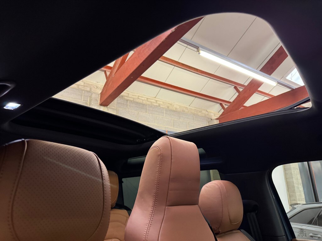 Used Land Rover Defender 2024 for sale - 76696280: Photo 60