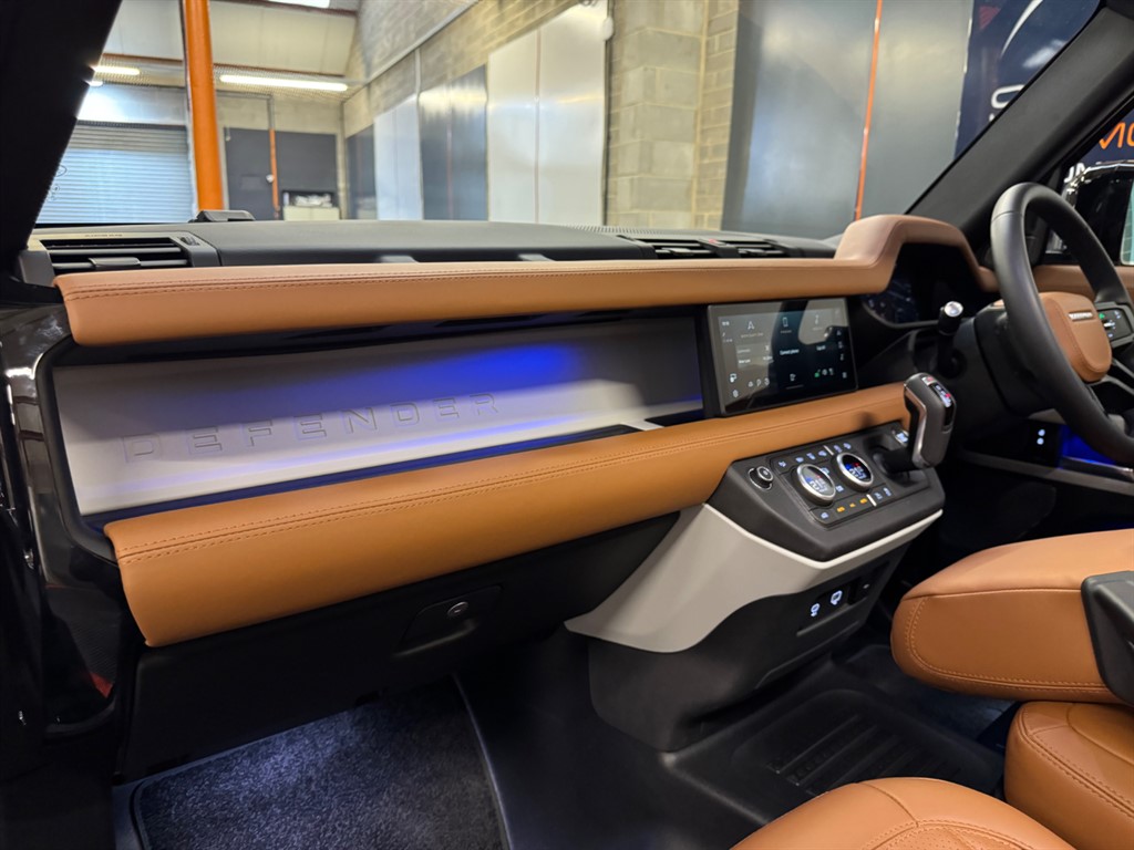 Used Land Rover Defender 2024 for sale - 76696280: Photo 68