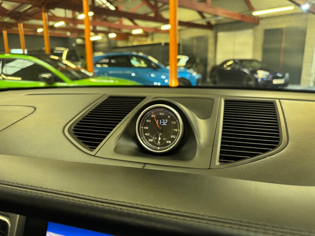 Used Porsche Macan 2018 for sale - 76696281: Photo 20