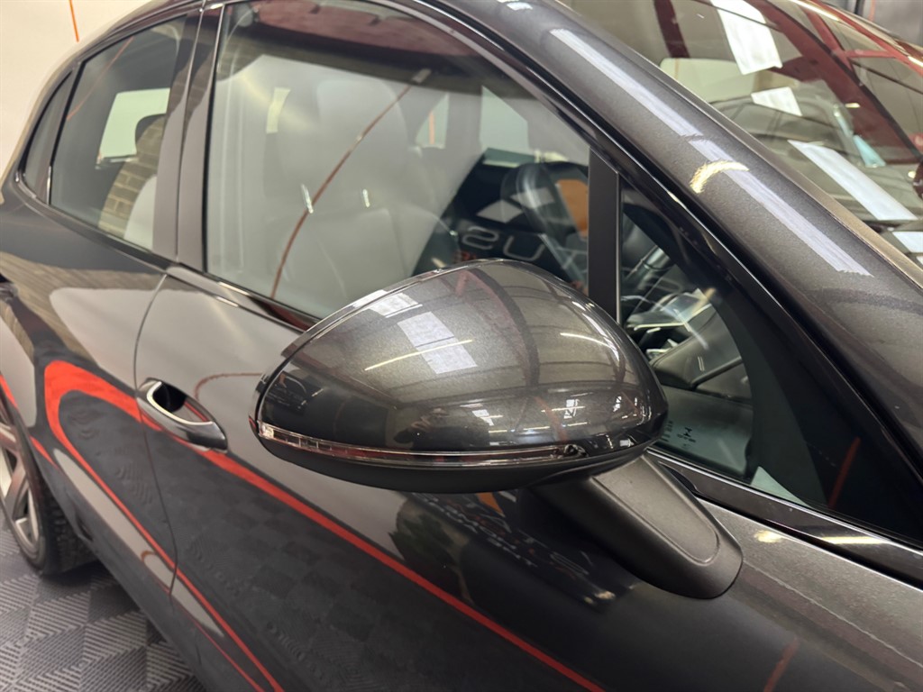 Used Porsche Macan 2018 for sale - 76696281: Photo 28