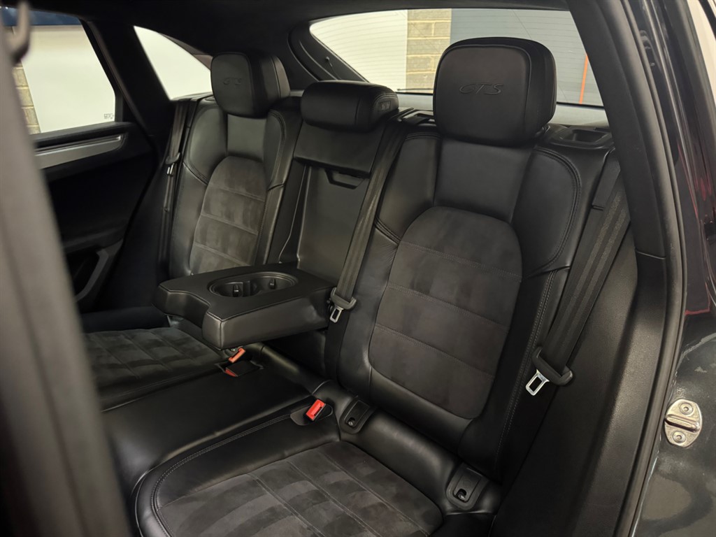 Used Porsche Macan 2018 for sale - 76696281: Photo 5