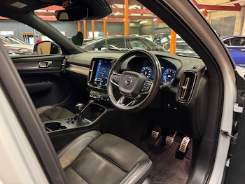 Used Volvo XC40 2020 for sale - 79363854: Photo