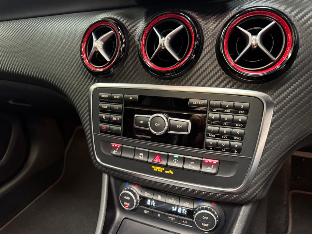 Used Mercedes-Benz A-Class 2015 for sale - 76696267: Photo 30