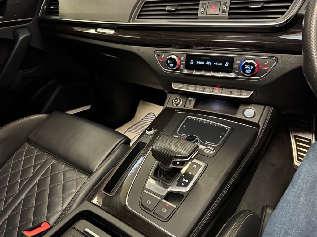 Used Audi Q5 2019 for sale - 76696275: Photo 28