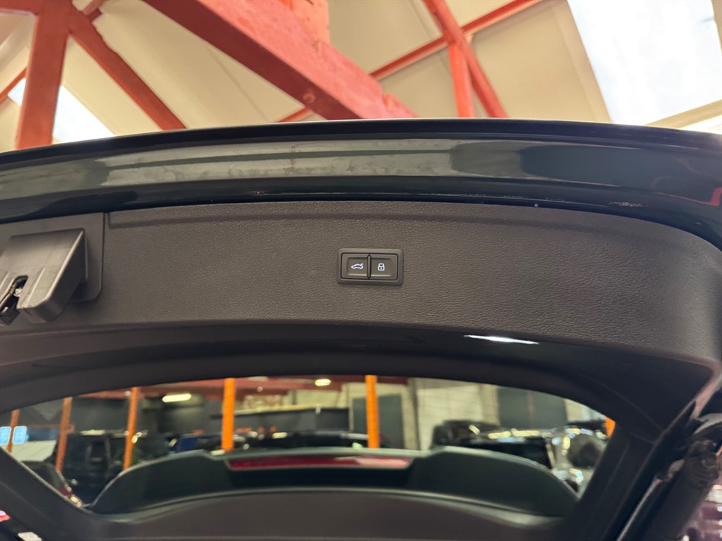 Used Audi Q5 2019 for sale - 76696275: Photo 42