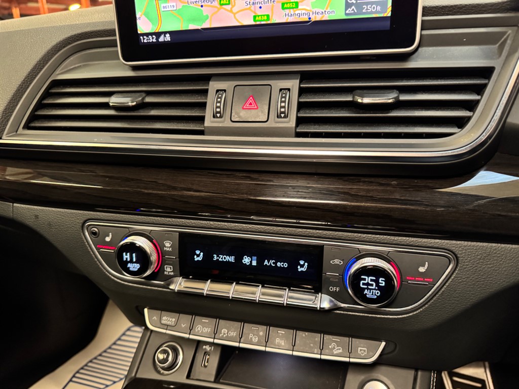 Used Audi Q5 2019 for sale - 76696275: Photo 49