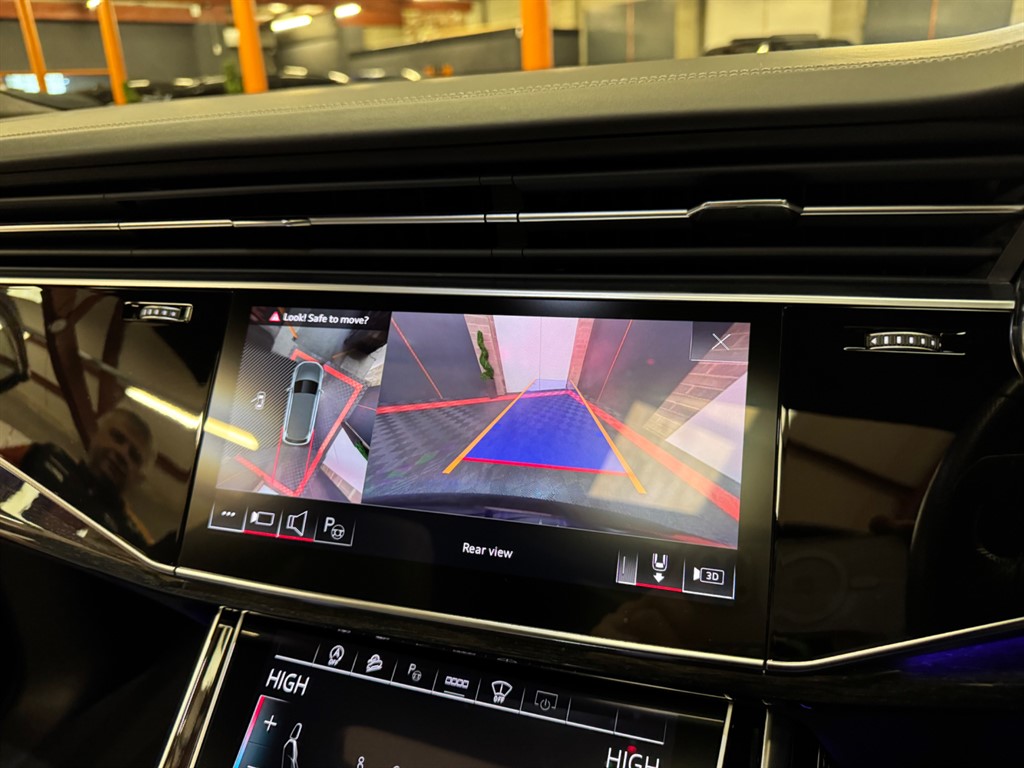 Used Audi SQ7 2022 for sale - 77381249: Photo 28