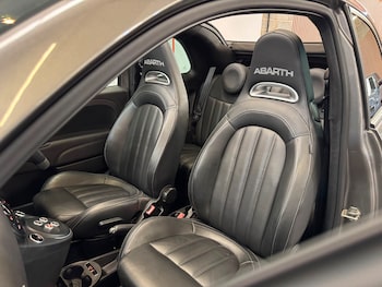 Used Abarth 595 2017 for sale - 79264005: Photo