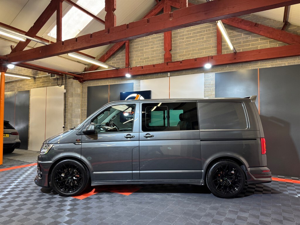 Used Volkswagen Transporter 2018 for sale - 78089085: Photo 11