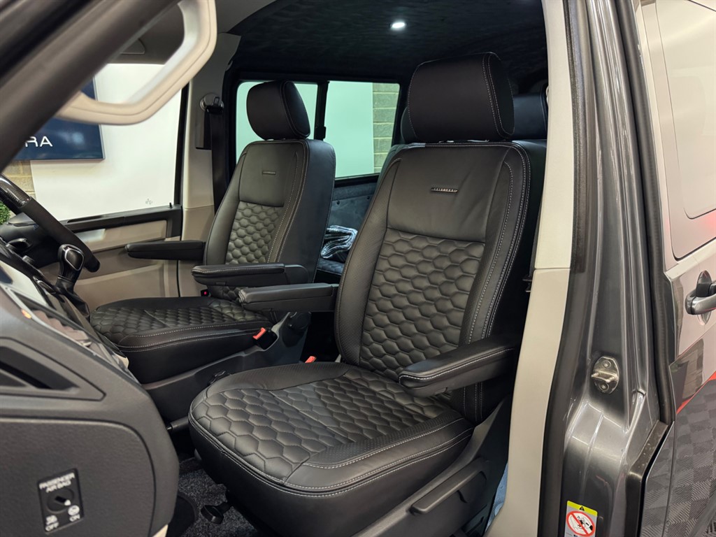 Used Volkswagen Transporter 2018 for sale - 78089085: Photo 3