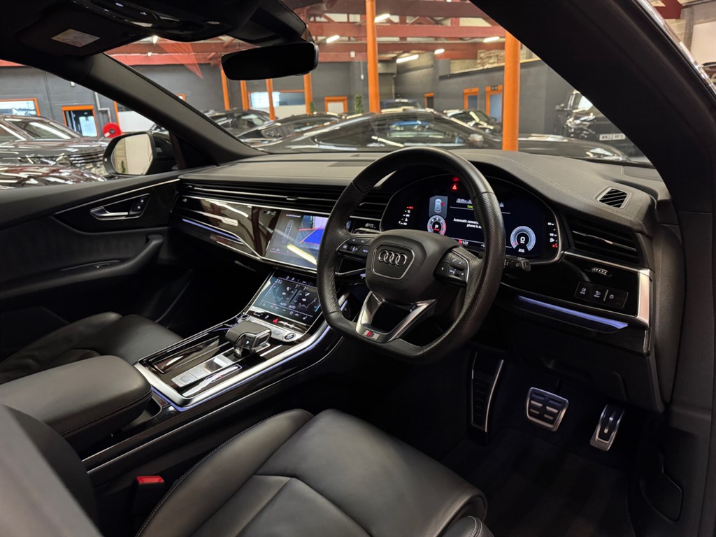 Used Audi Q8 2023 for sale - 78094906: Photo 3