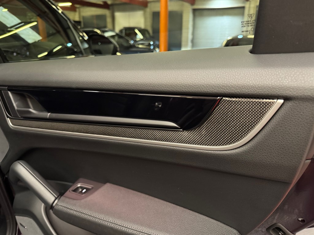 Used Porsche Cayenne 2024 for sale - 76696263: Photo 54