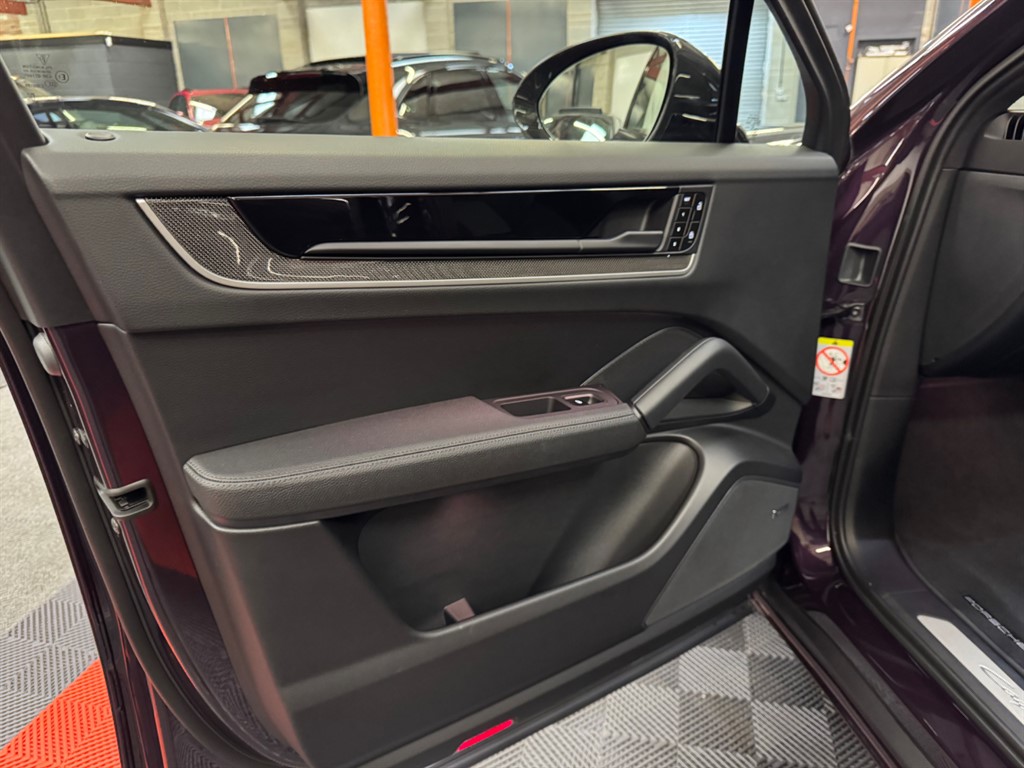 Used Porsche Cayenne 2024 for sale - 76696263: Photo 58