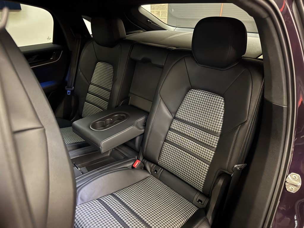 Used Porsche Cayenne 2024 for sale - 76696263: Photo 6