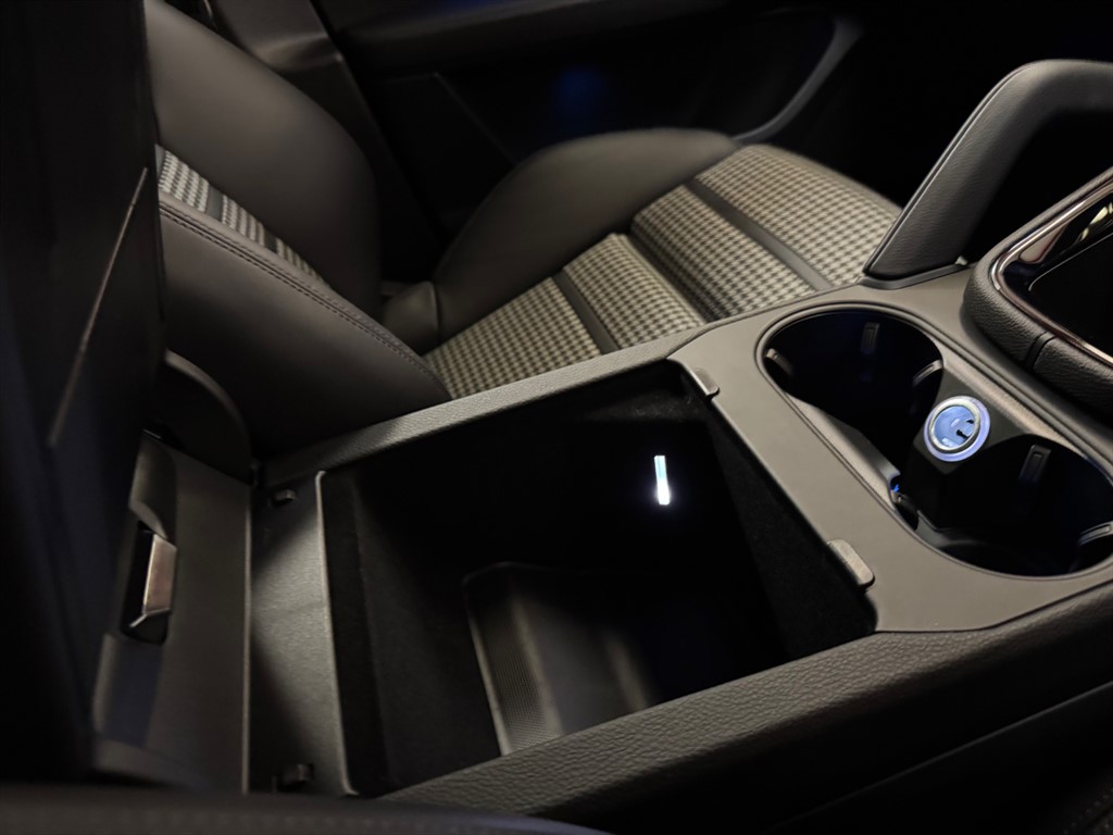 Used Porsche Cayenne 2024 for sale - 76696263: Photo 64