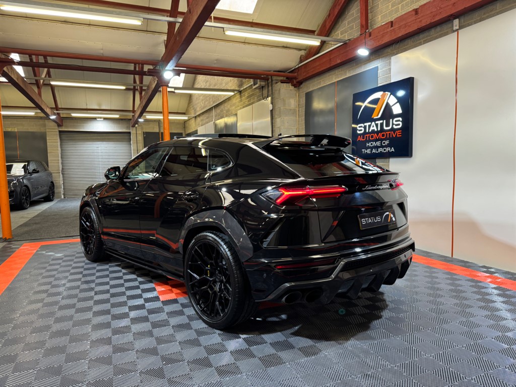Used Lamborghini Urus 2020 for sale - 76696270: Photo 2