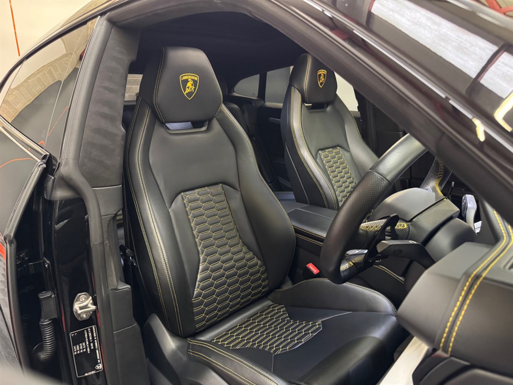Used Lamborghini Urus 2020 for sale - 76696270: Photo 3