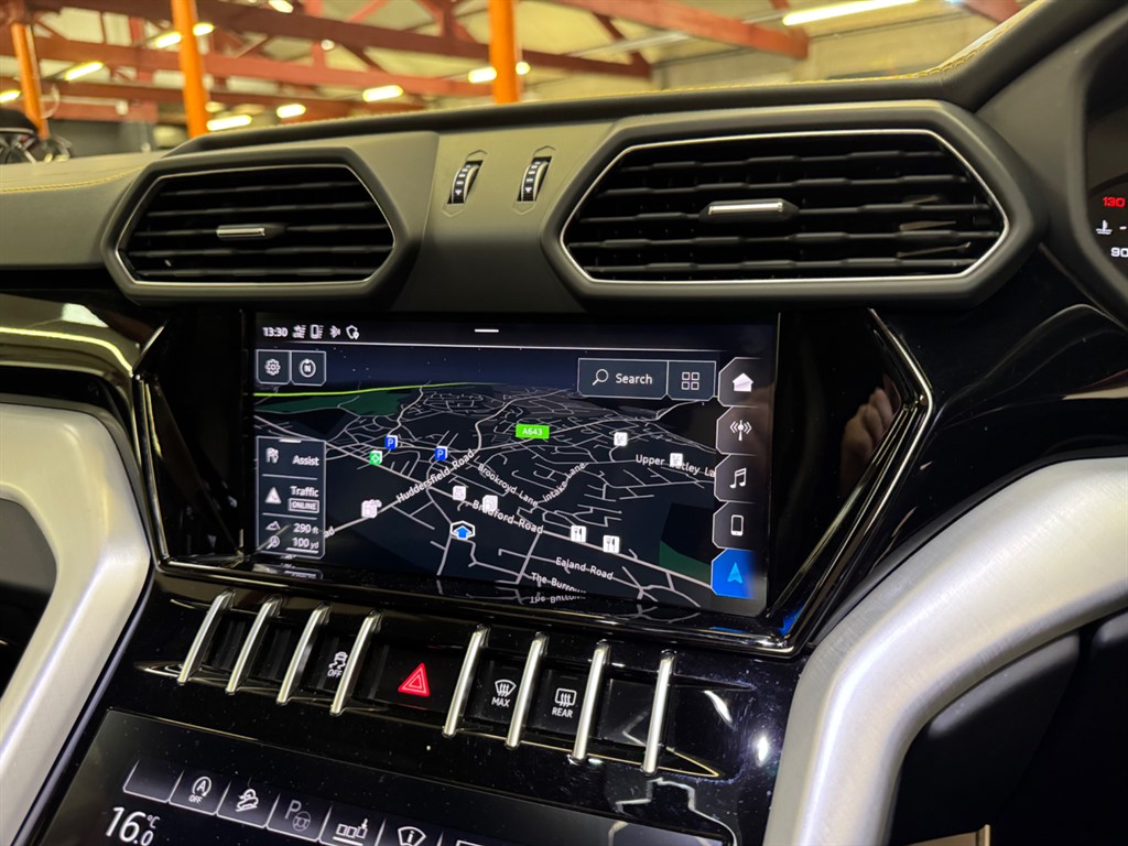 Used Lamborghini Urus 2020 for sale - 76696270: Photo 49