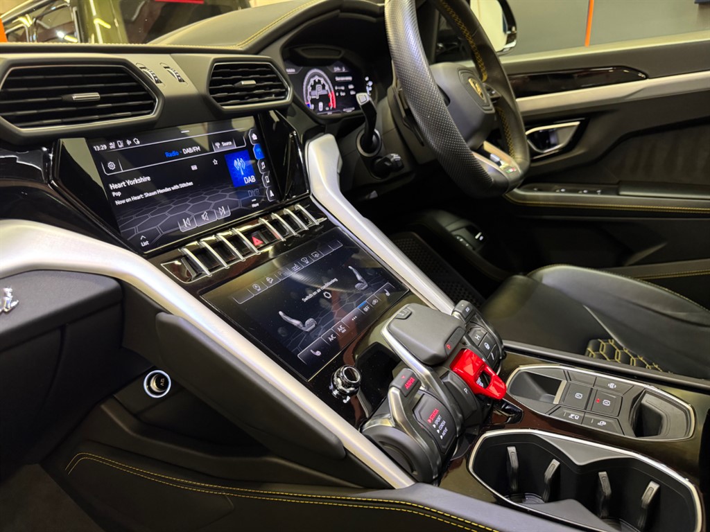 Used Lamborghini Urus 2020 for sale - 76696270: Photo 55