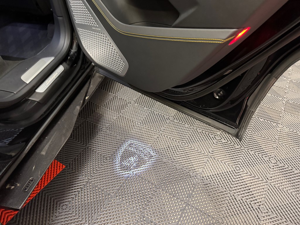 Used Lamborghini Urus 2020 for sale - 76696270: Photo 58