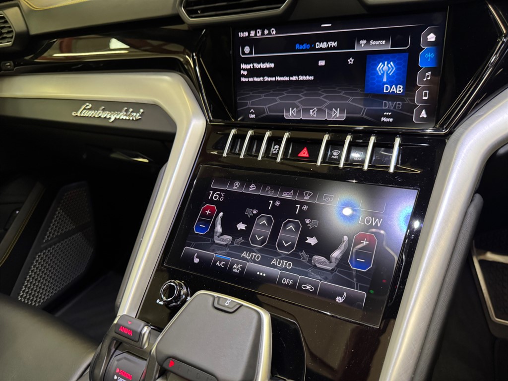 Used Lamborghini Urus 2020 for sale - 76696270: Photo 66