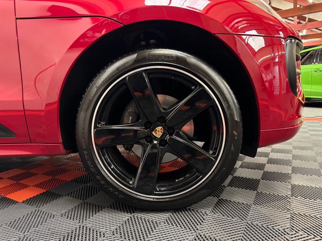 Used Porsche Macan 2018 for sale - 76696271: Photo 11