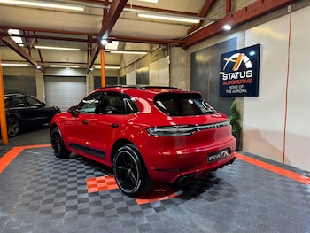 Used Porsche Macan 2018 for sale - 76696271: Photo
