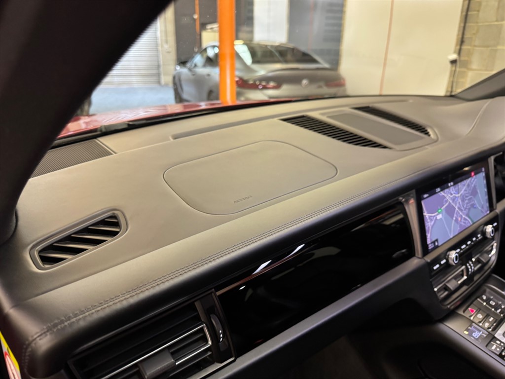 Used Porsche Macan 2018 for sale - 76696271: Photo 63