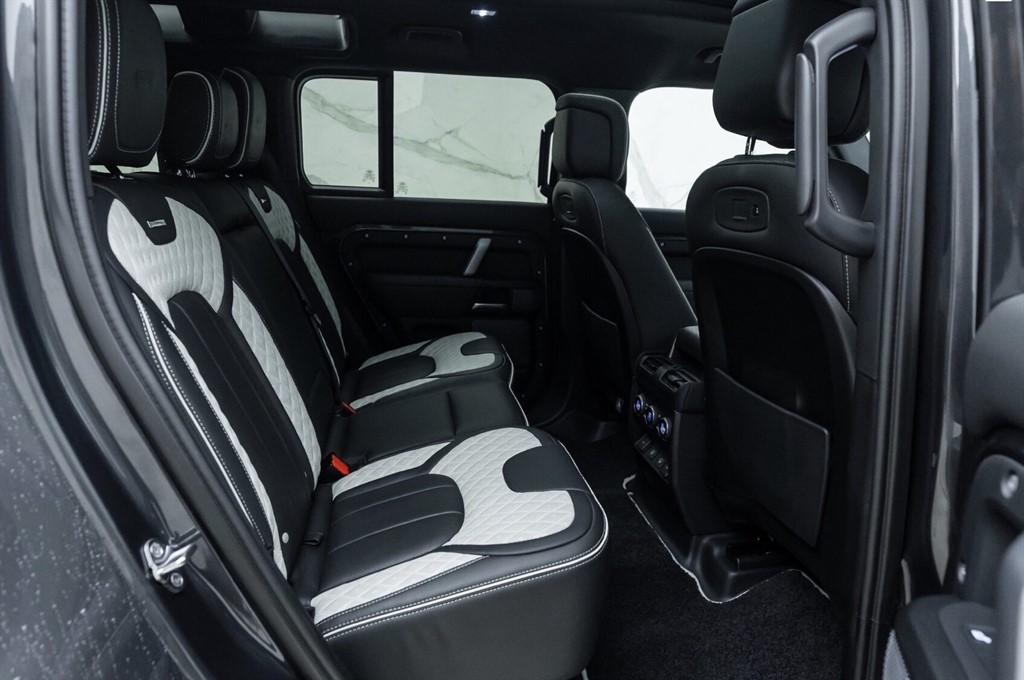 Used Land Rover Defender 2022 for sale - 77588852: Photo 10