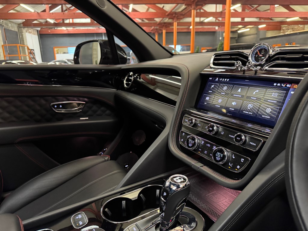 Used Land Rover Range Rover 2025 for sale - 77763127: Photo 85