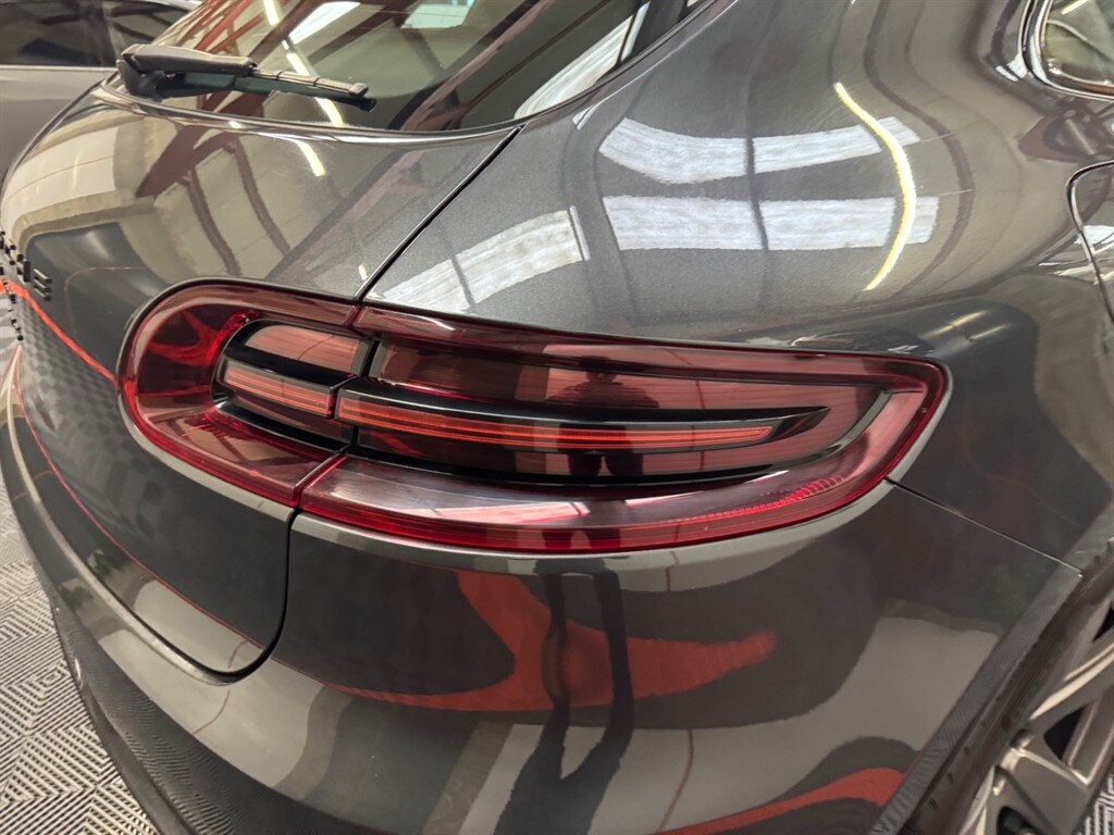 Used Porsche Macan 2018 for sale - 76659765: Photo 18
