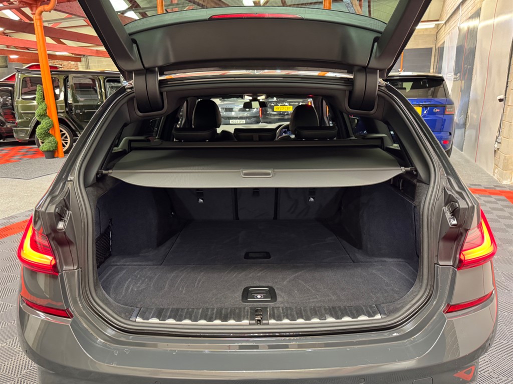 Used BMW 3 Series 2020 for sale - 76696272: Photo 21