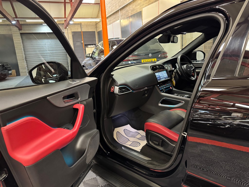 Used Jaguar F-Pace 2016 for sale - 76696268: Photo 30