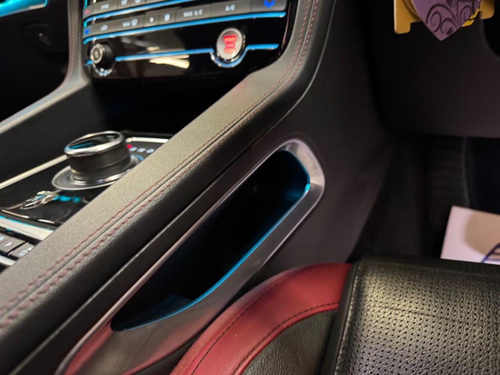 Used Jaguar F-Pace 2016 for sale - 76696268: Photo 40