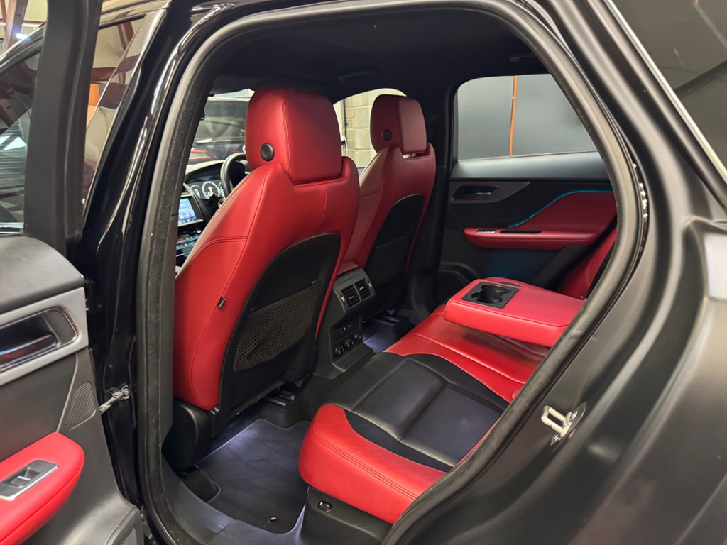 Used Jaguar F-Pace 2016 for sale - 76696268: Photo 47